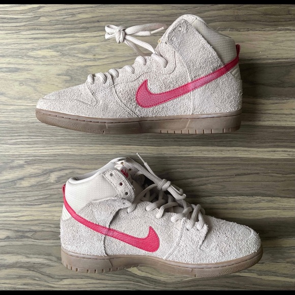 Size 10.5 Nike Sb Dunk High Birch Hyper Red - Picture 2 of 7